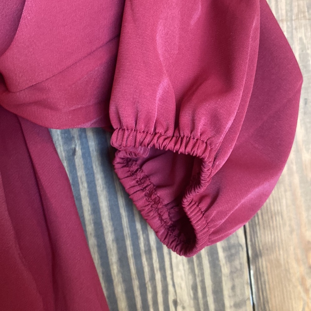 Women’s Blouse - Picture 4 of 8